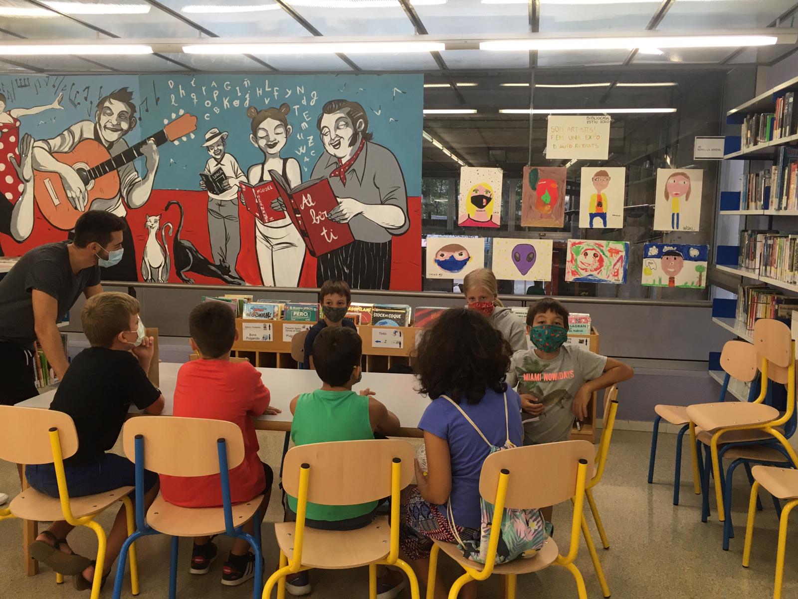 Tallers infants biblioteques